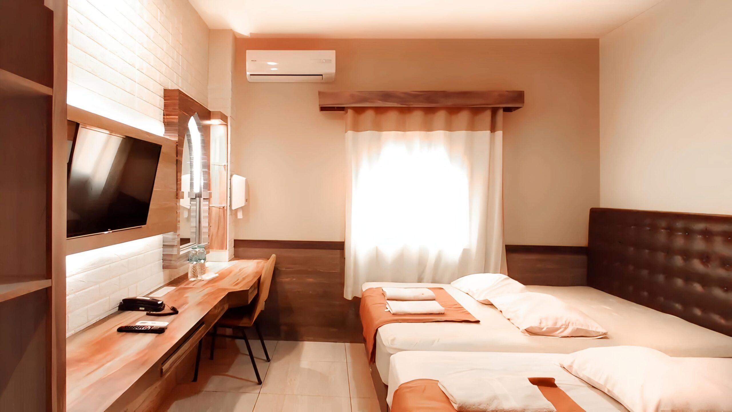 Opsi Murah Hotel Sekitar Tentrem Mall