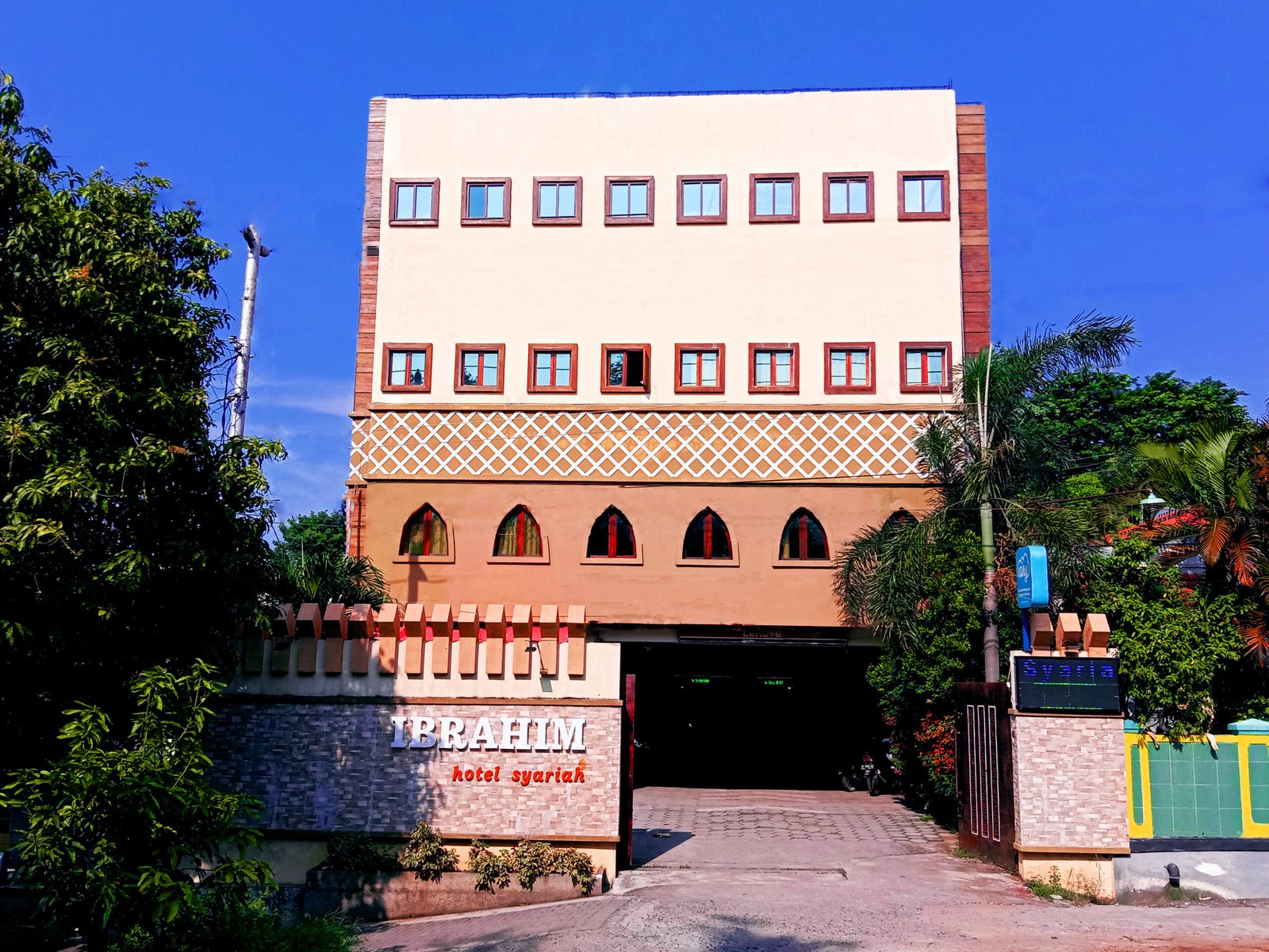 Hotel Dekat Jalan Sriwijaya Semarang