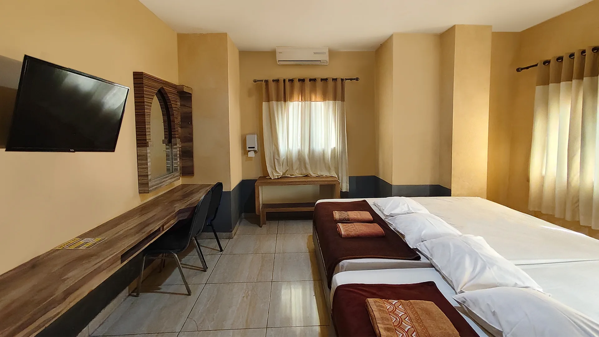 Family 5 Room